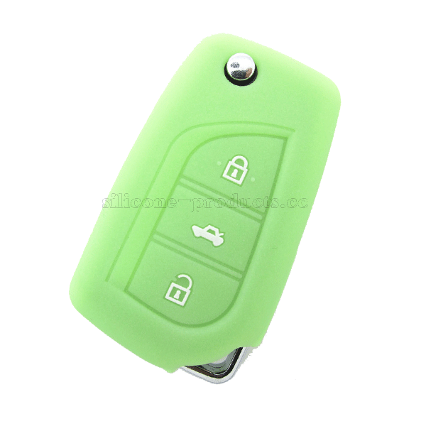 Prado car key cover,green,3 buttons,debossed design
