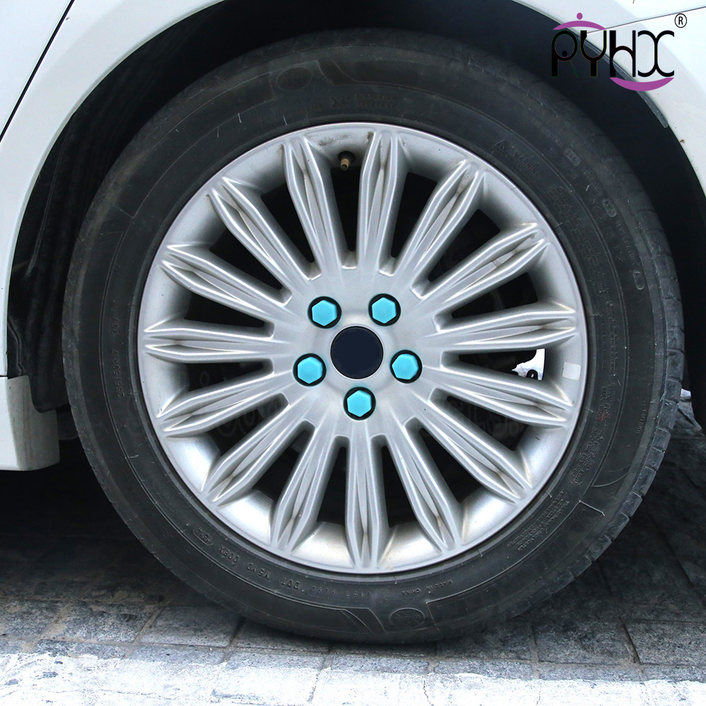 silicone nut cover, which can effectively protect the nut from water and dust, a variety of styles, novel silicone car accessories.