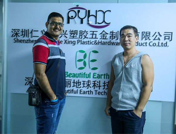 Manish Shah visits our company to know silicone car key cover