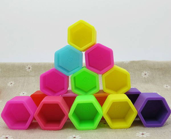 2016 silicone nut covers for car nut